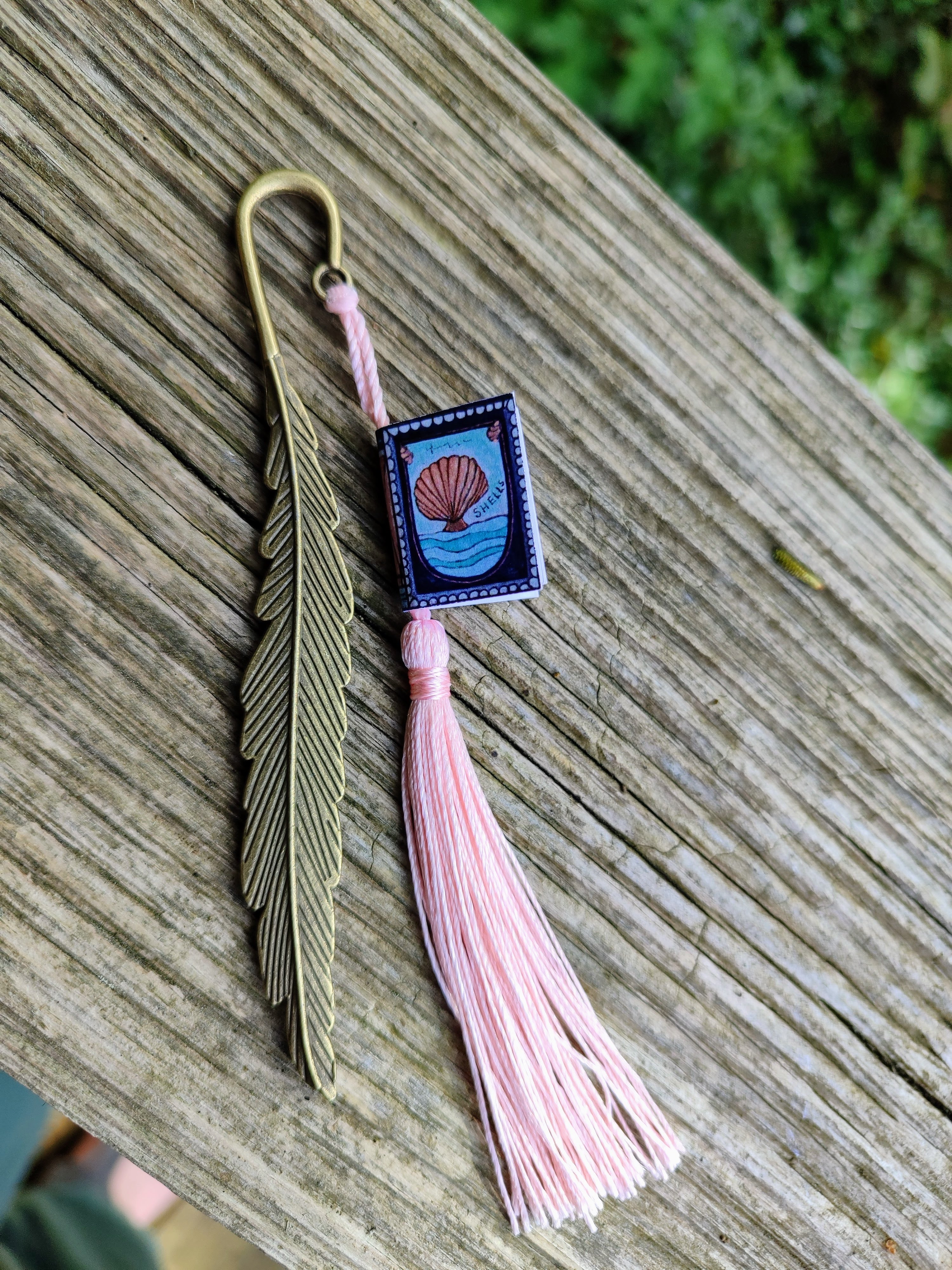 Mini book bookmark ~ Sea Shell